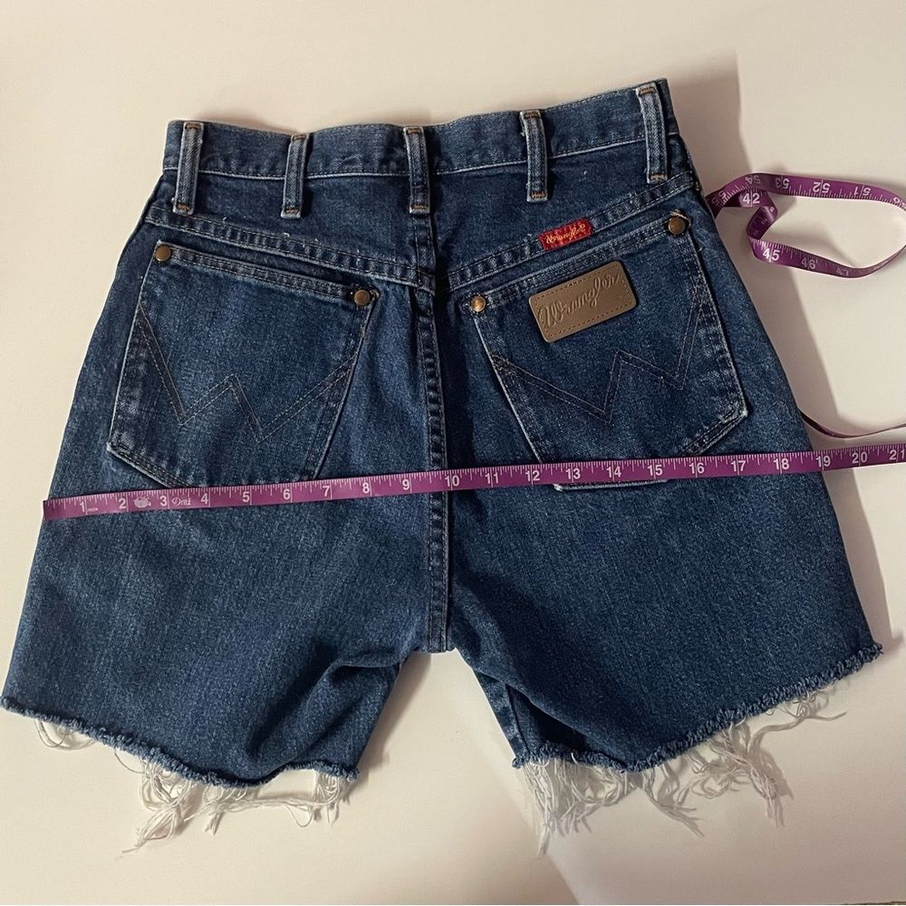 Vintage Denim Blue Women's Wrangler Shorts - Picture 7 of 11